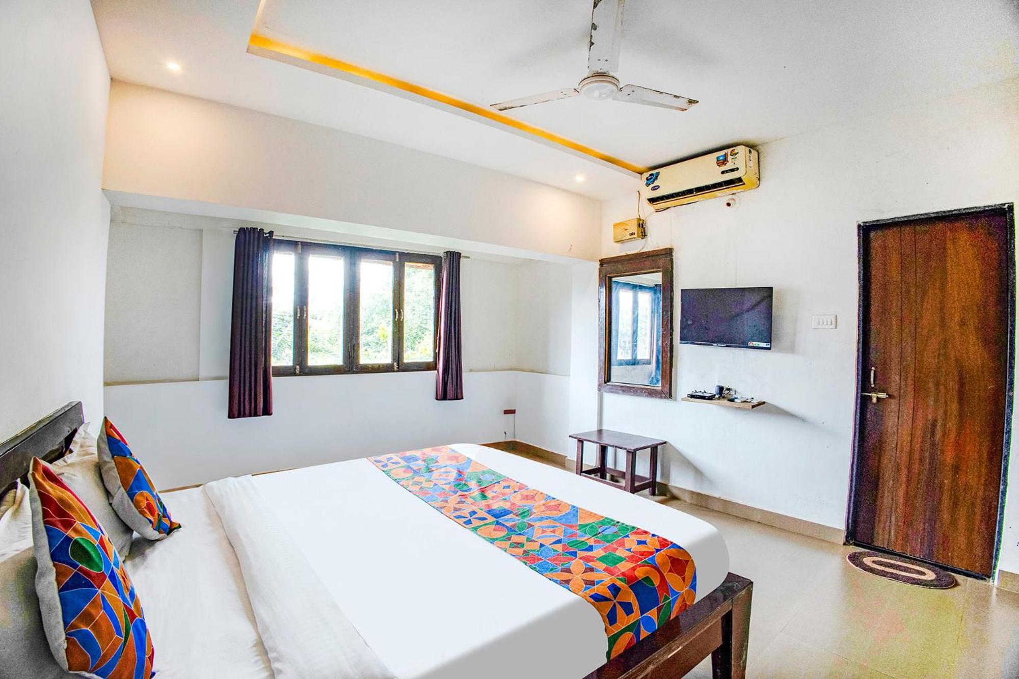 Fabhotel Comfort Stays - Nr Miramar Beach Panaji Eksteriør billede