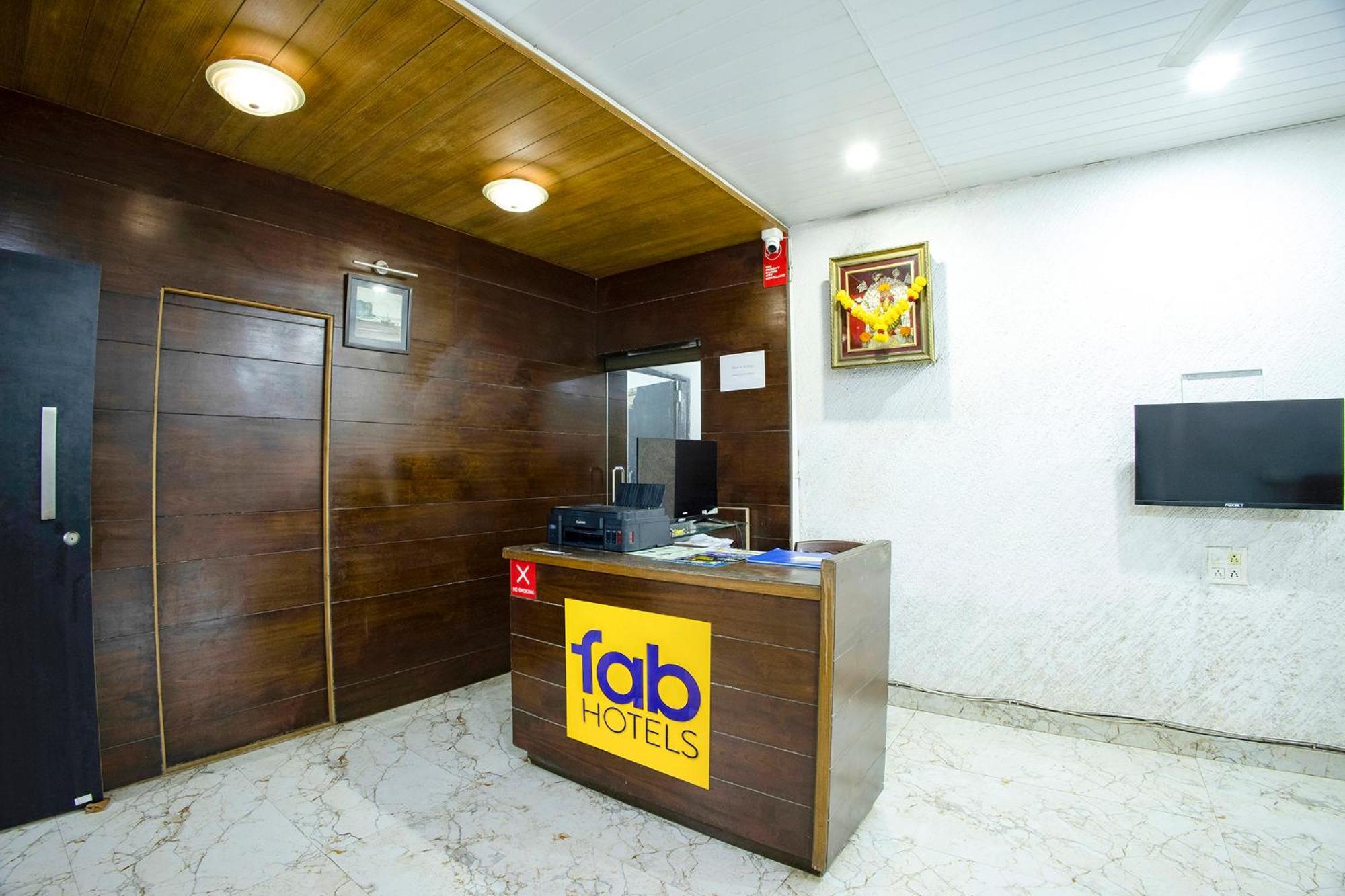 Fabhotel Comfort Stays - Nr Miramar Beach Panaji Eksteriør billede